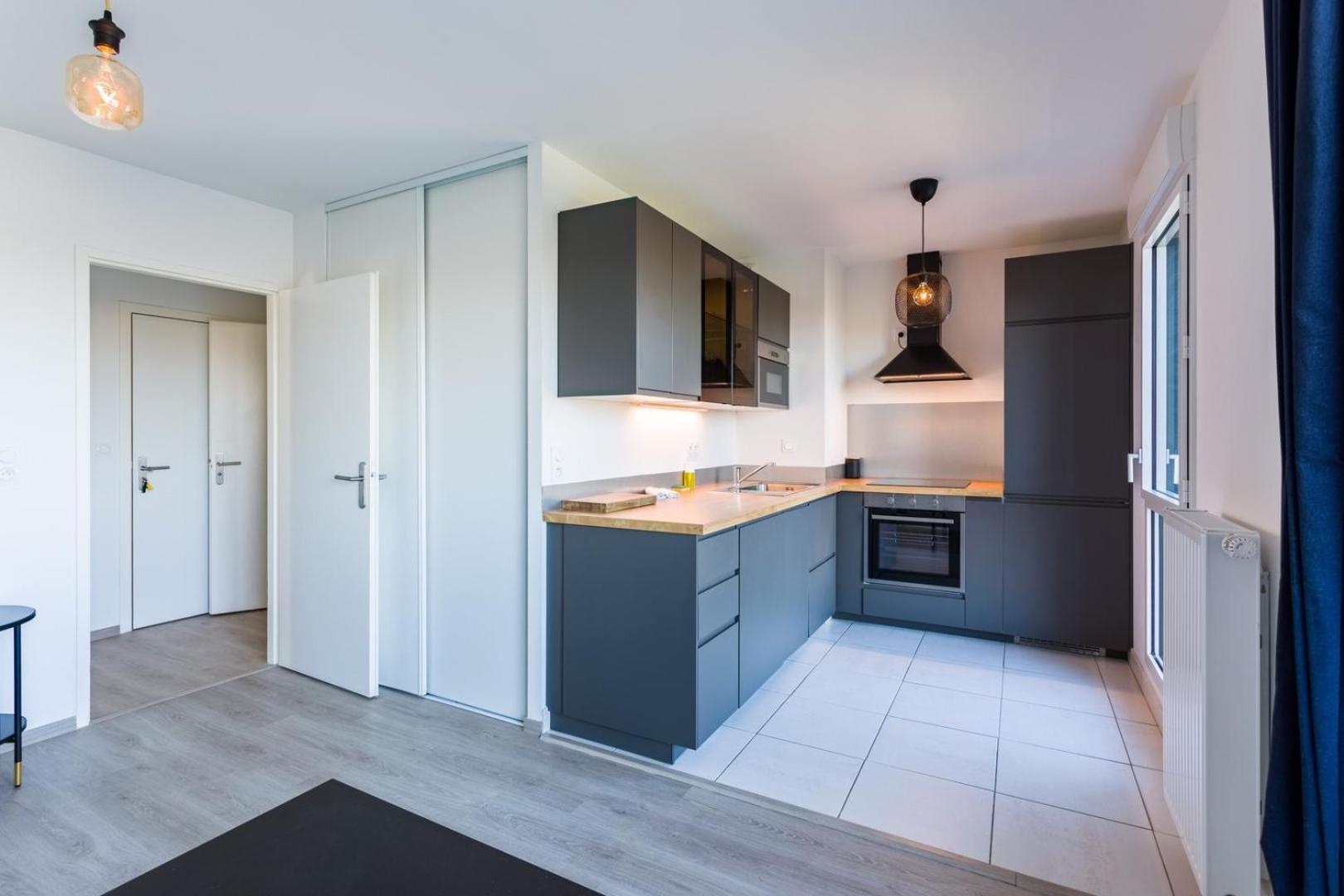 Le Rio, Appartement Avec Terrasse & Parking แรนส์ ภายนอก รูปภาพ